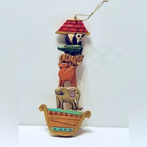 Noah’s Ark Christmas Ornament Colorful Animal Totem Wall Hanging